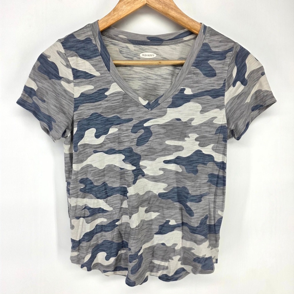 Old Navy T-Shirt Womens XS Gray Camo Everywear V-Neck Slub Jersey Short Sleeve